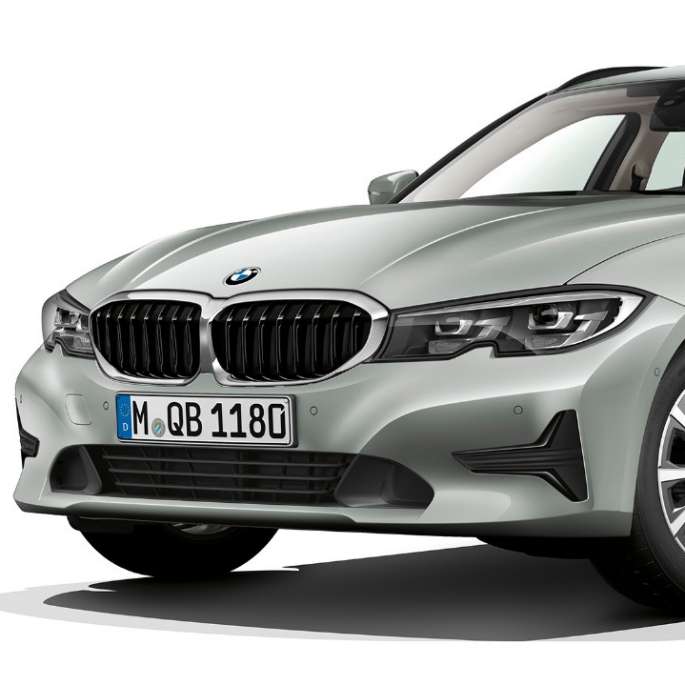 Modell Advantage Dreiviertel-Frontaufnahme BMW 3er Touring, Modell Advantage Dreiviertel-Frontaufnahme