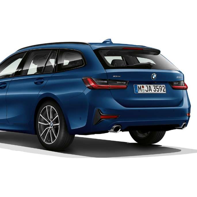 Modell Sport Line Dreiviertel-Heckaufnahme BMW 3er Touring, Modell Sport Line Dreiviertel-Heckaufnahme