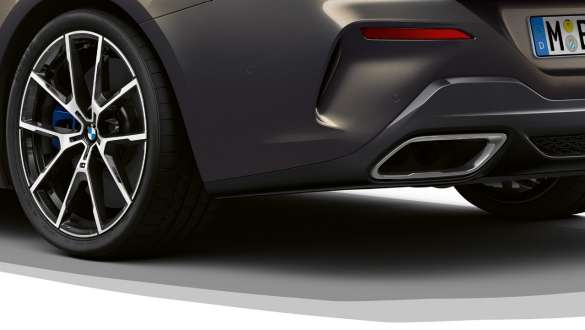 BMW M850i xDrive Dravitgrau metallic, Rückansicht, M Sportdifferenzial. BMW M850i xDrive Dravitgrau metallic, Rückansicht, M Sportdifferenzial.