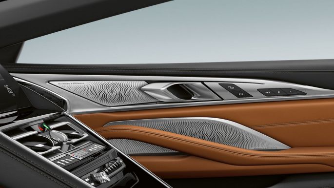 BMW M850i xDrive, Interieur, Bowers & Wilkins Diamond Surround Sound System. BMW M850i xDrive, Interieur, Bowers & Wilkins Diamond Surround Sound System.