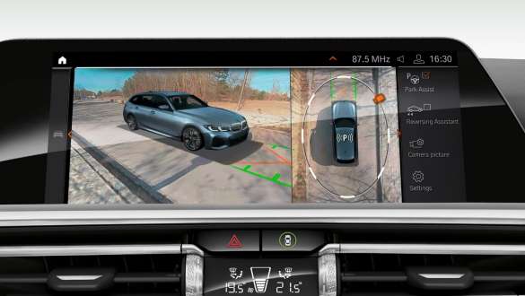 Parking Assistant Plus BMW M340i xDrive Touring BMW M340d xDrive Touring Parking Assistant Plus