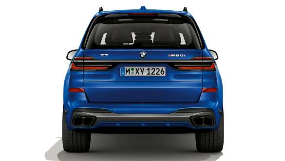 BMW X7 M60i xDrive G07 LCI Frozen Marina Bay Blue Heckansicht stehend BMW X7 M60i xDrive G07 LCI Frozen Marina Bay Blue Heckansicht stehend