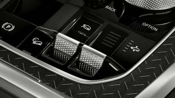 xOffroad Paket BMW X6 G06 2019 xOffroad Paket BMW X6 G06 2019 anwählbare Offroad-Schalter Nahaufnahme