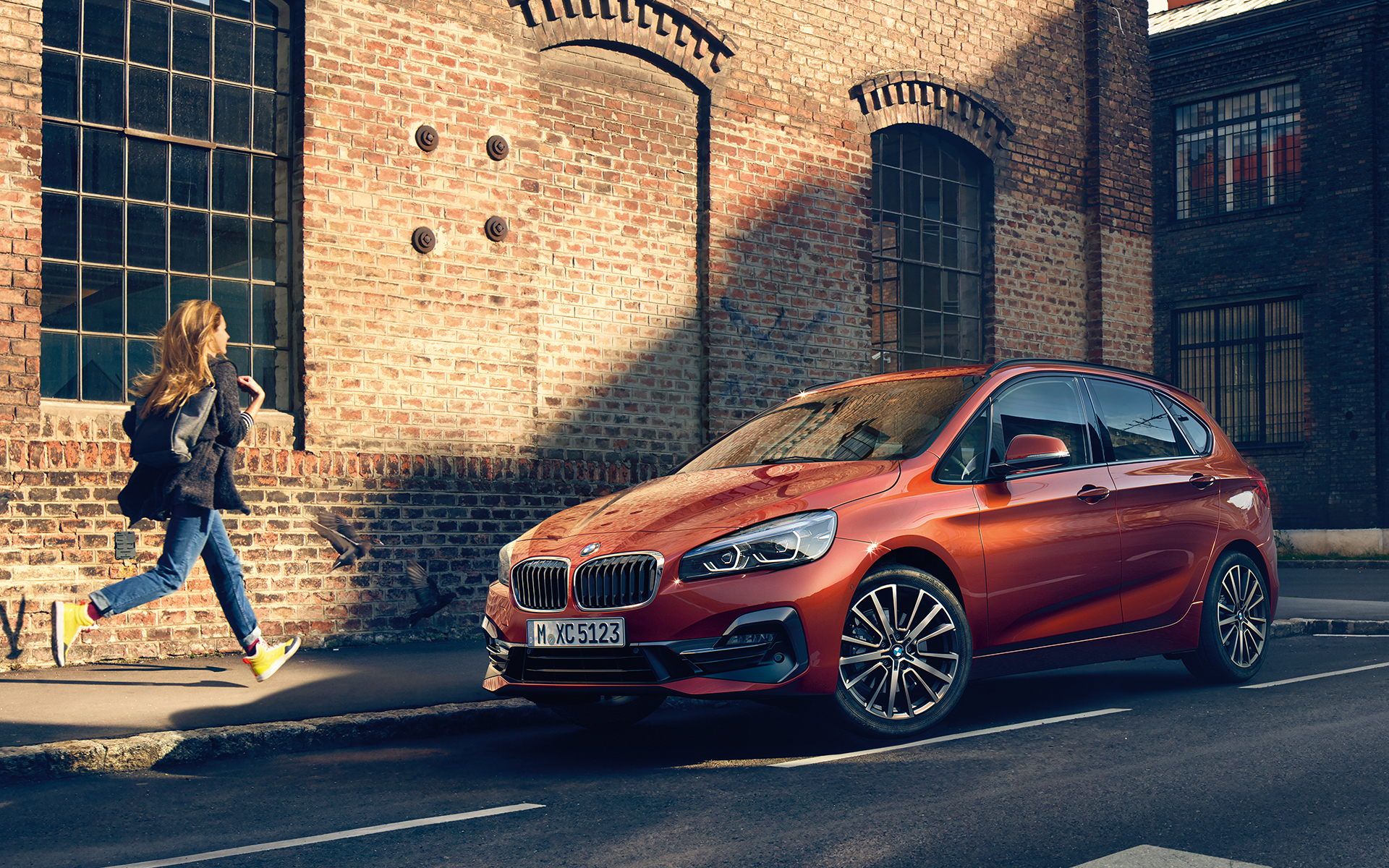 Bmw 2er Active Tourer Bilder Und Videos Bmw De