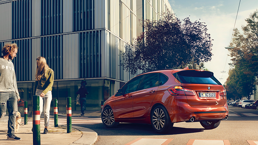 Bmw 2er Active Tourer Bilder Und Videos Bmw De