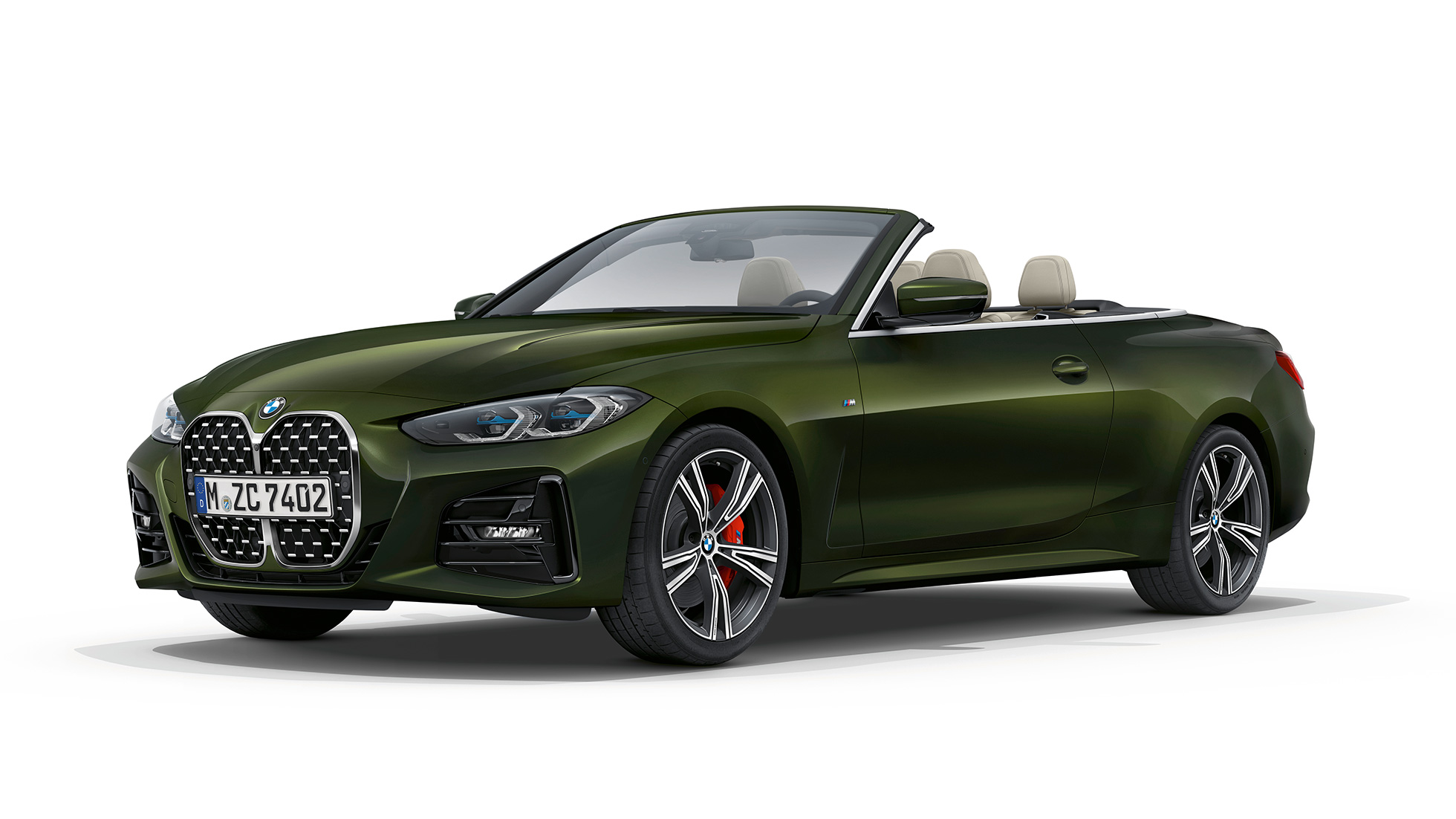 BMW 4er Cabrio G23 2020 Modell M Sport Sanremo Green metallic Dreiviertel-Frontansicht