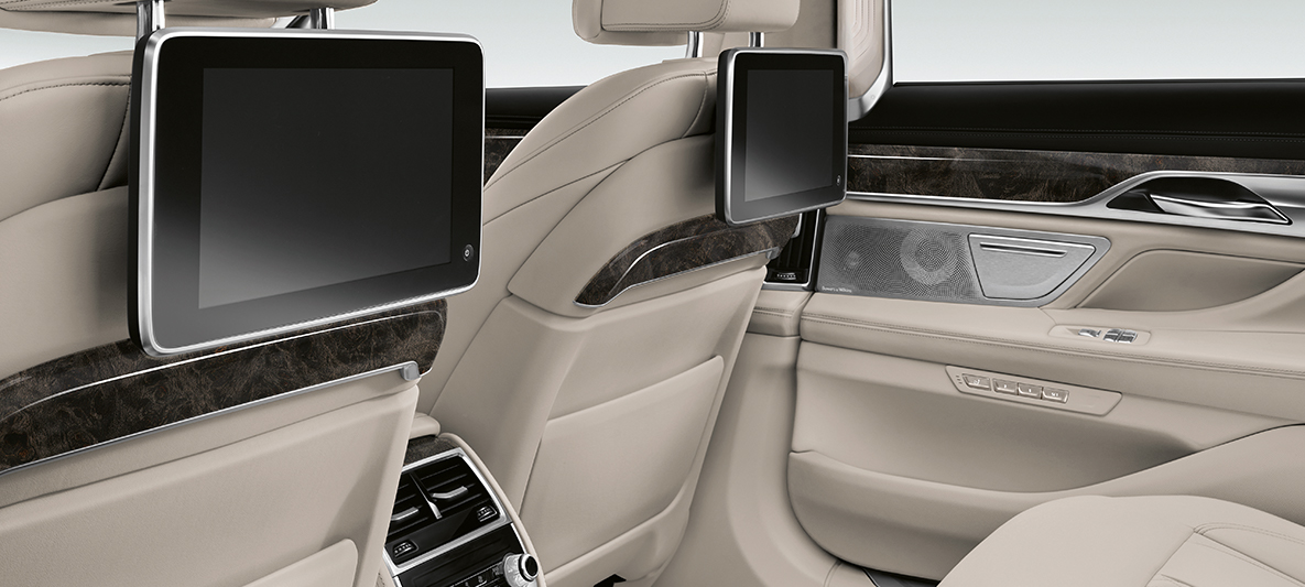 Bowers & Wilkins Diamond Surround Sound System Bowers & Wilkins Diamond Surround Sound System