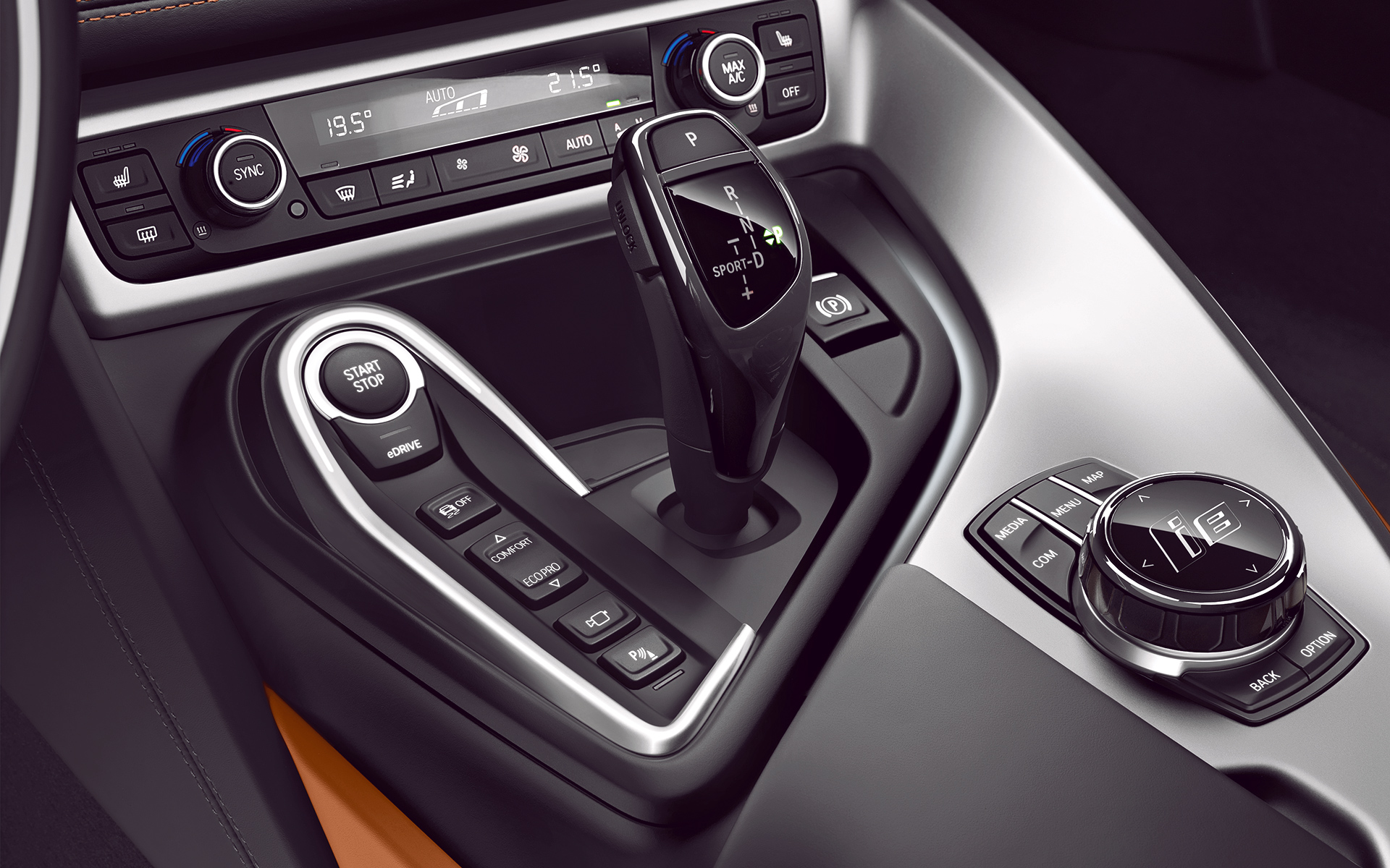 Blick auf die Automatikschaltung des BMW i8 Coupé Blick auf die Automatikschaltung des BMW i8 Coupé