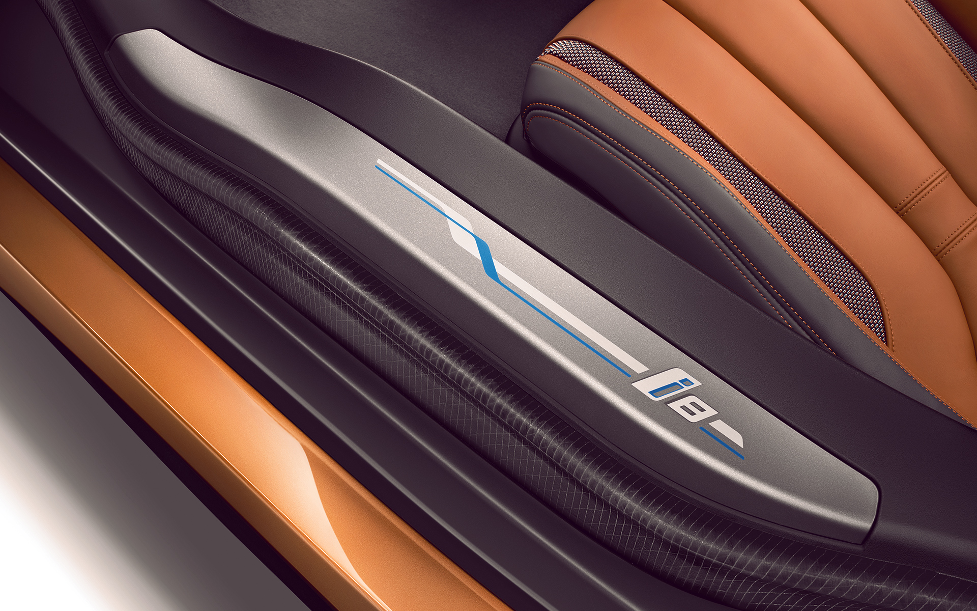 Einstiegsleiste des BMW i8 Coupé: Detailansicht Einstiegsleiste des BMW i8 Coupé: Detailansicht