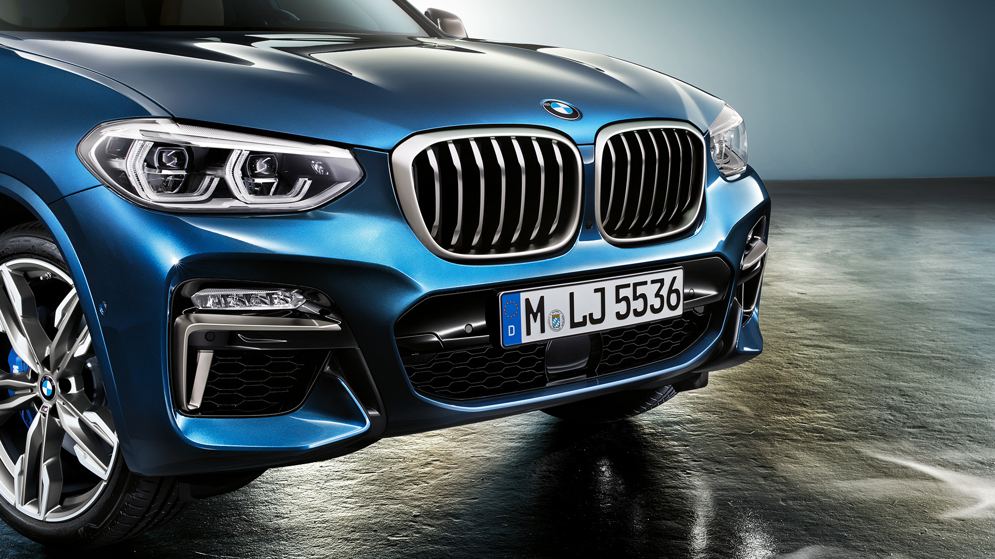 BMW X3 M40i SUV, Frontschürze und Niere G01 BMW X3 M40i SUV, Frontschürze und Niere G01