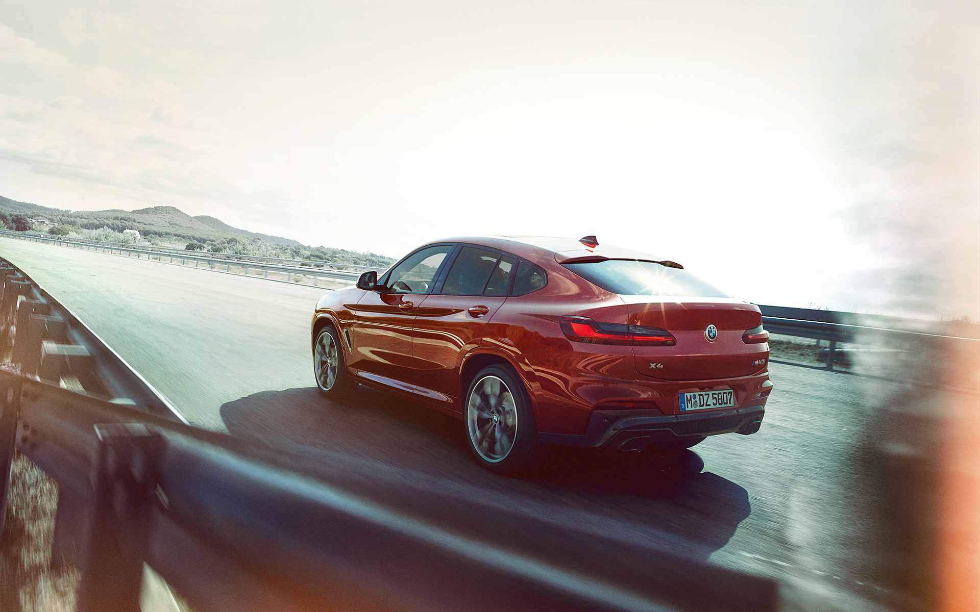 bmw-x4-images-videos-Wallpaper-1920x1200-08.jpg