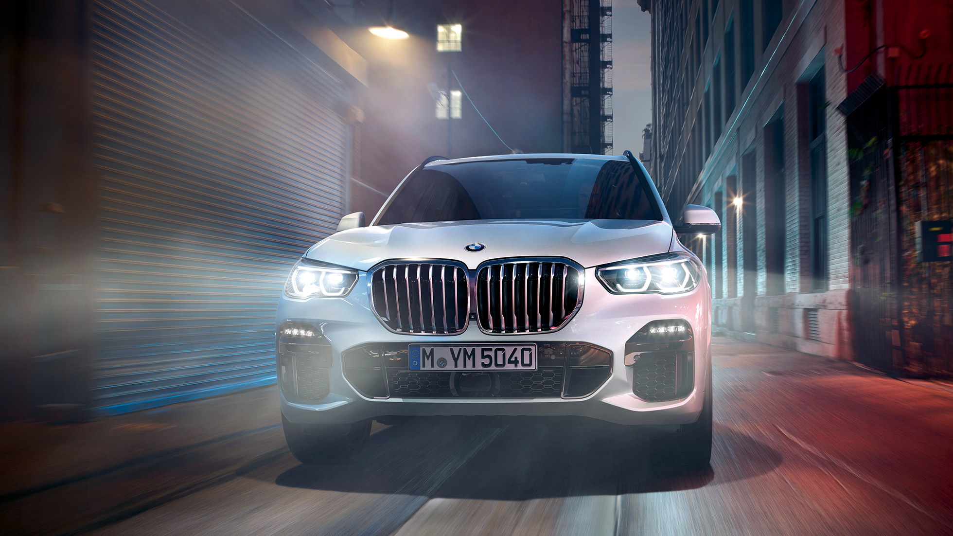 BMW X5 SUV Frontansicht G05 BMW X5 SUV G05 2018 Mineralweiß metallic Frontansicht