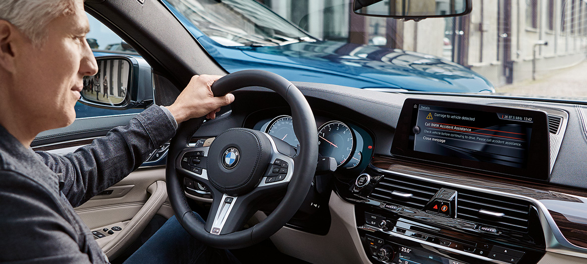 DER BMW TELESERVICE BREAKDOWN CALL. DER BMW TELESERVICE BREAKDOWN CALL.
