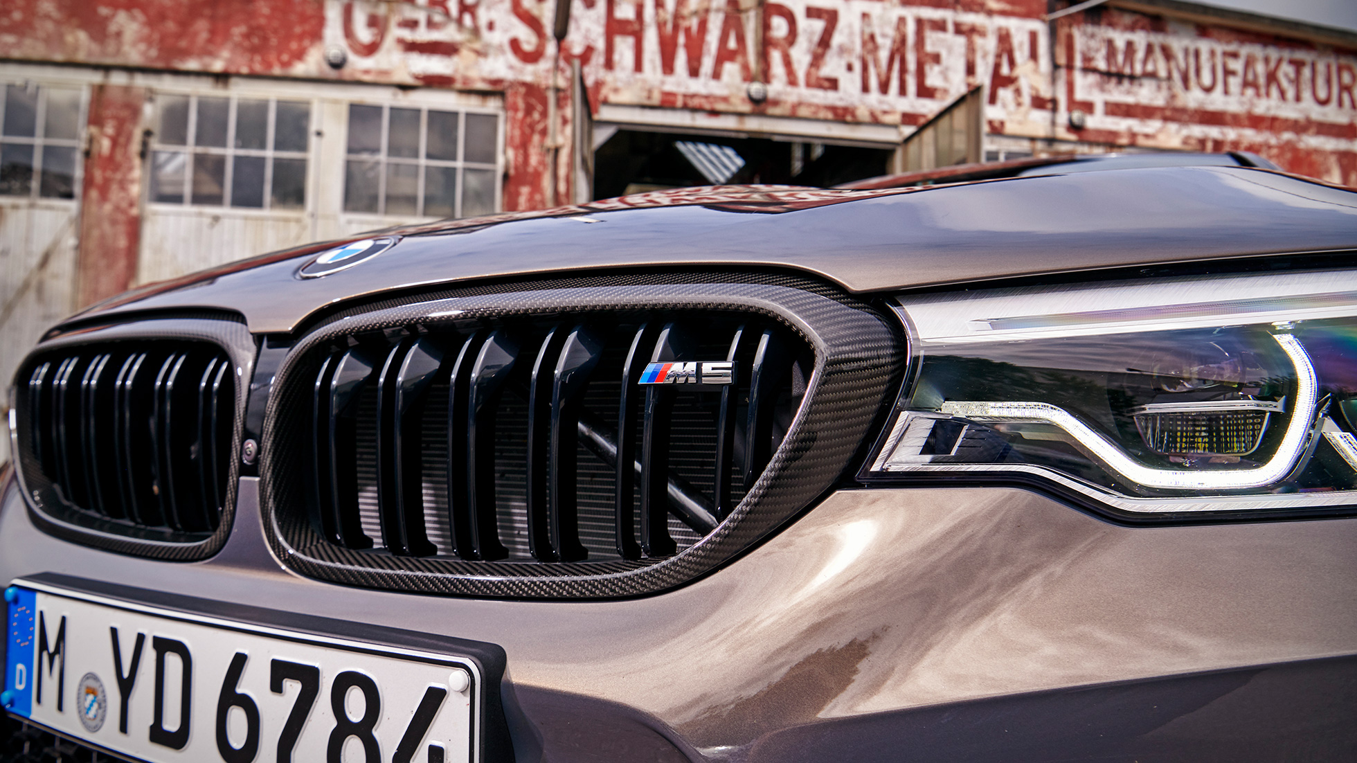 BMW M Performance Design Frontziergitter Carbon BMW M Performance Design Frontziergitter Carbon
