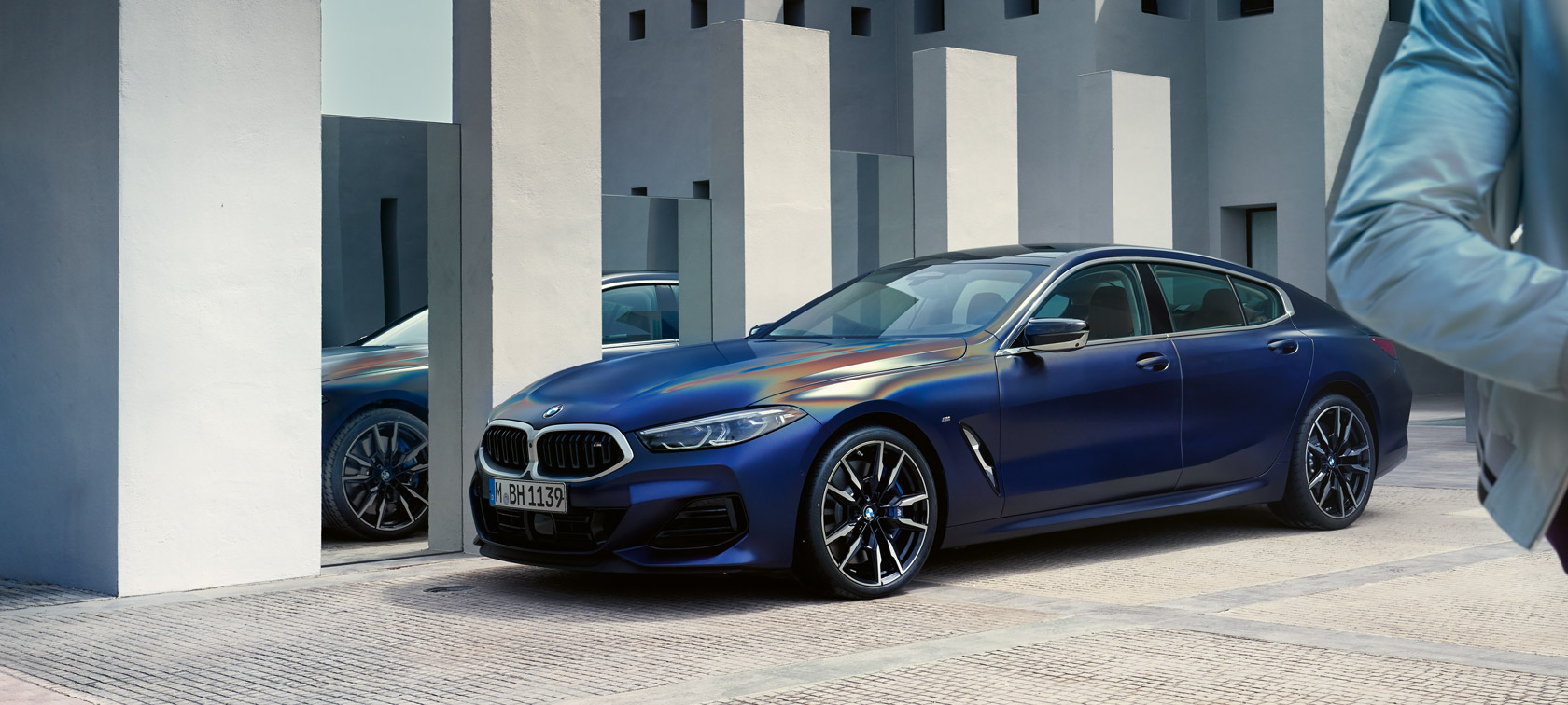 BMW 8er Gran Coupé Inspirieren BMW 8er Gran Coupé, seitliche Ansicht im Fahren, Inspirieren