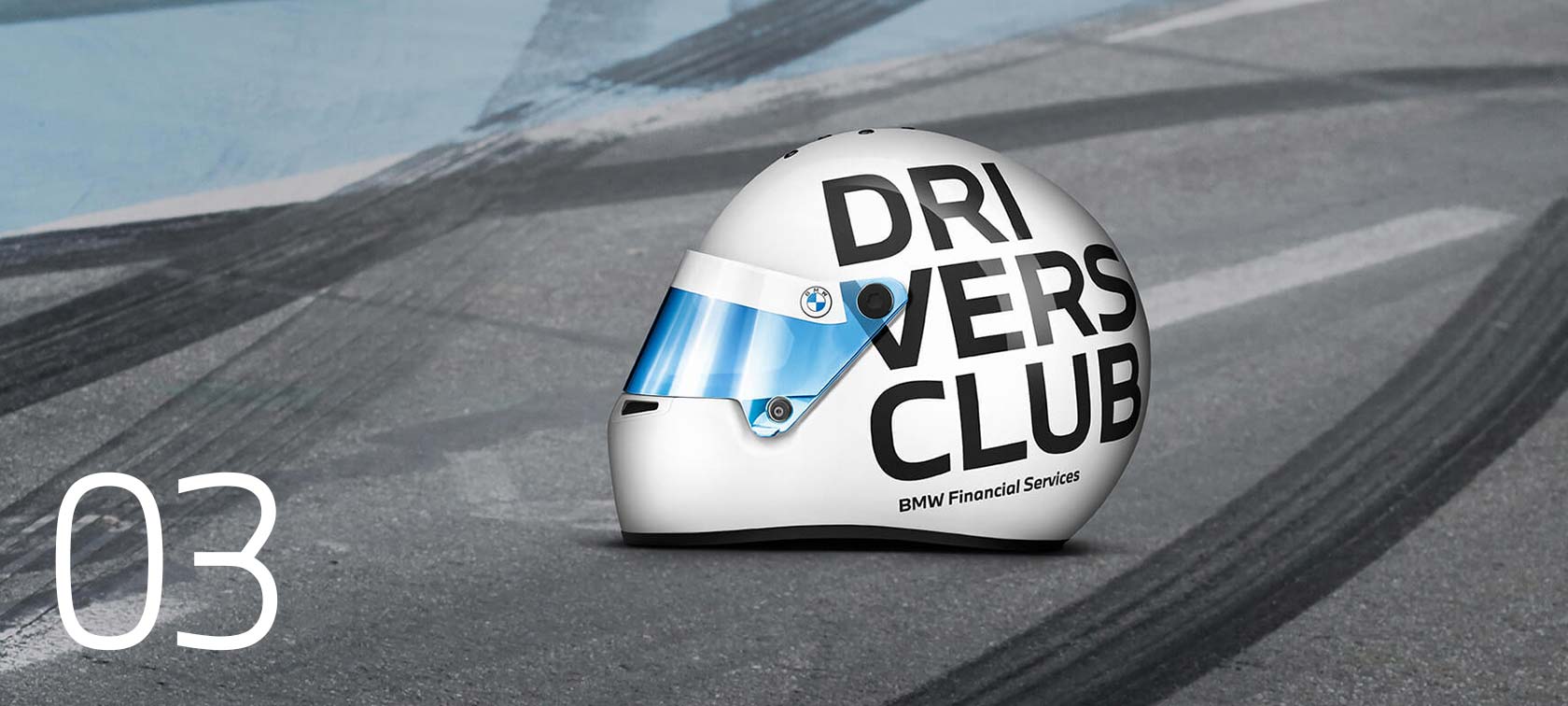 Drivers Club | DC Helm auf Asphalt Drivers Club | DC Helm auf Asphalt
