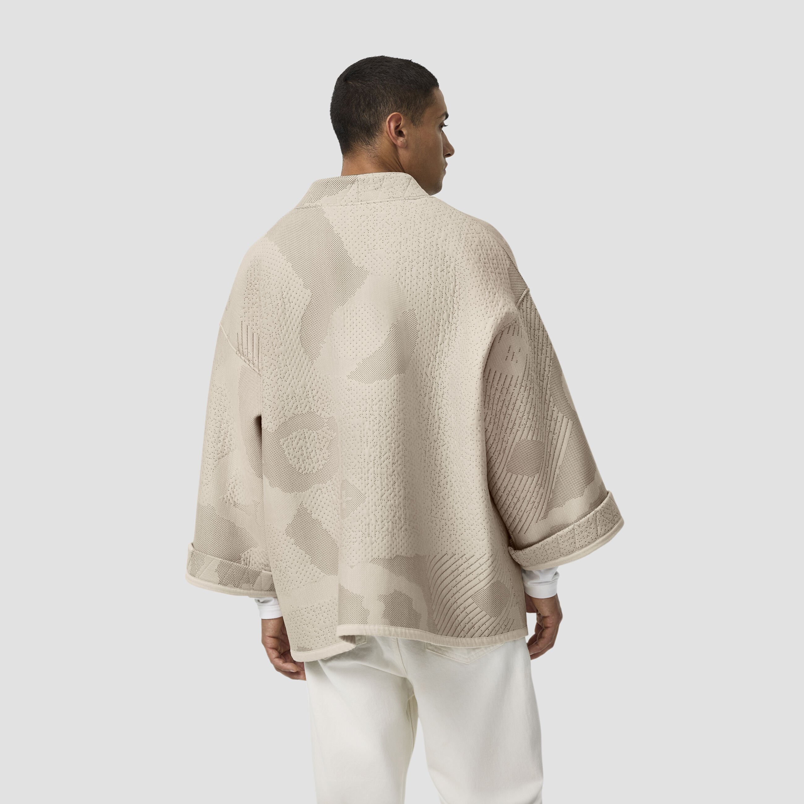 Visa som helskärm BMW Byborre Kimono  Beige 3