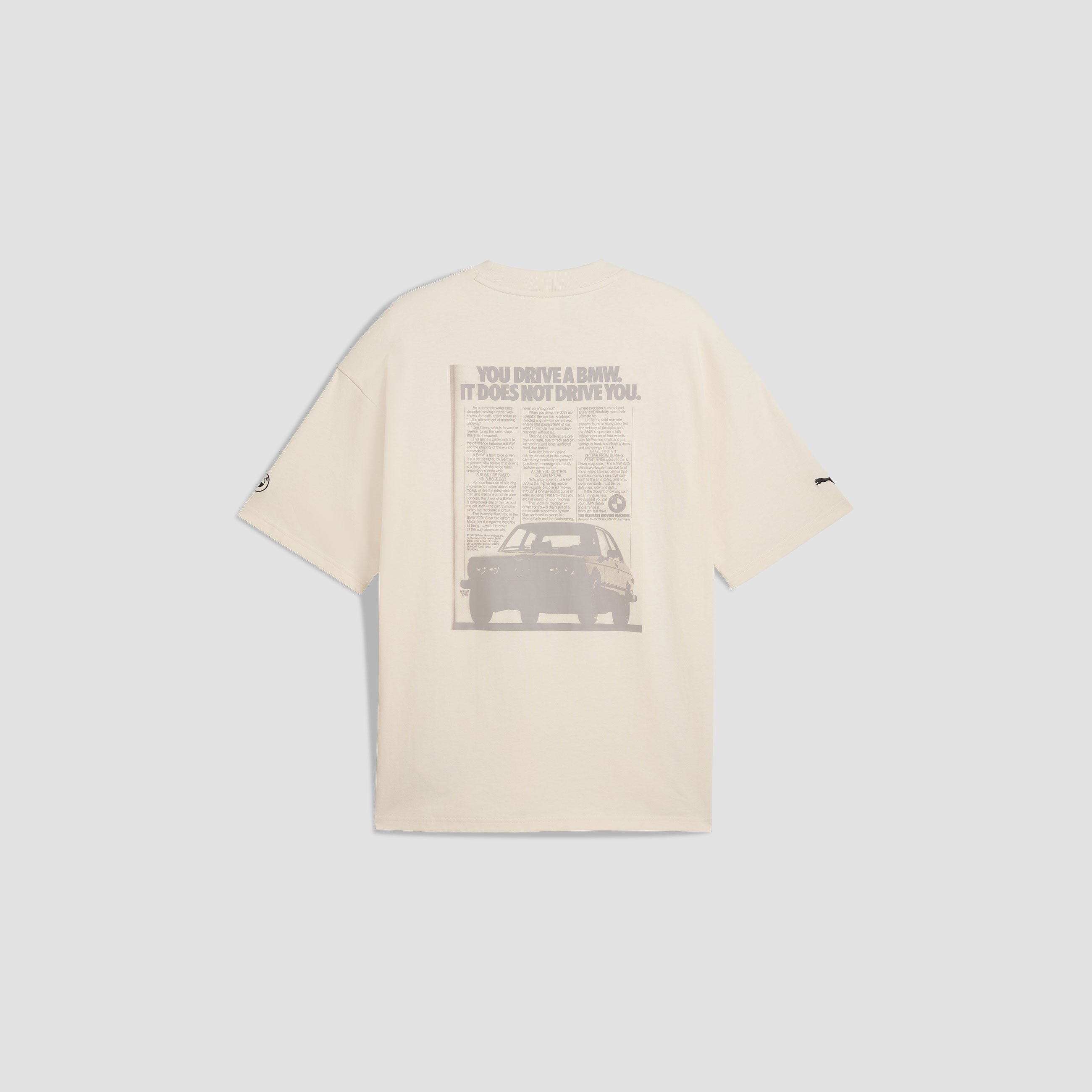Visa som helskärm BMW 50 År av 3-serien Oversized Grafisk Bil-T-shirt Beige 2