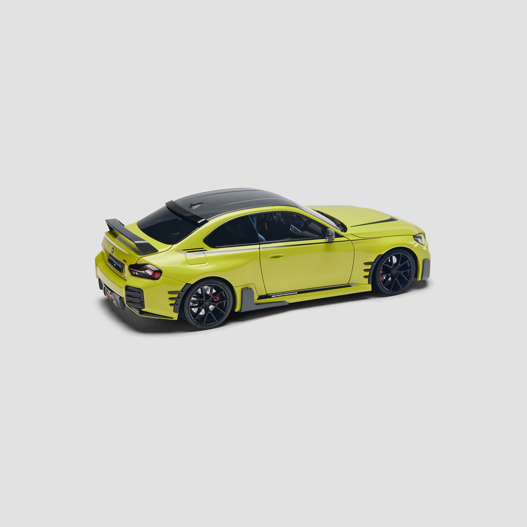BMW 1:18 BMW M2 Miniatur Gelb 2 Erweiterte Ansicht