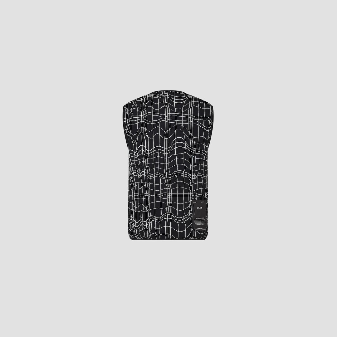 View in full screen BMW M Erlkönig Travel Gilet Multicolor 4