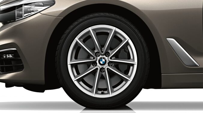BMW 18 Zoll Leichtmetallräder V-Speiche 618, Reflex Silver 