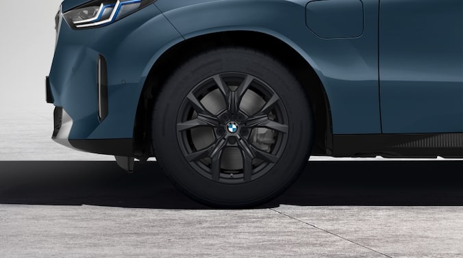 BMW 18 ZOLL Winter-Leichtmetallräder Y-Speiche 921, Frozen Midnight Grey |  BMW.de