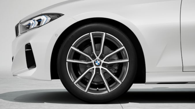 BMW 18 Zoll Leichtmetallräder V-Speiche 780, Orbit Grey | BMW.de