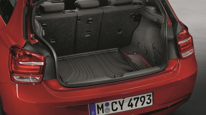 BMW Gepäckraumformmatte Sport für 1er (F20, F21) | BMW.de 