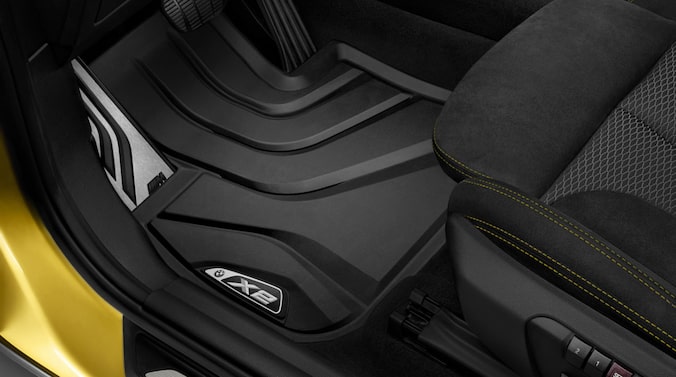 BMW Floor Liner vorne schwarz für X2 (F39) | BMW.de