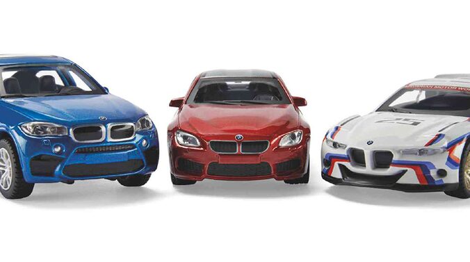 BMW M Pullback 1:41 | BMW.de