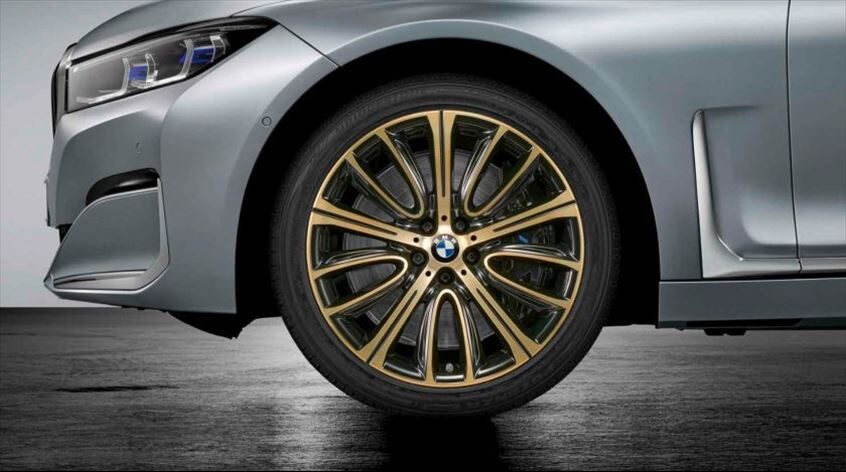 BMW 20 Zoll Sommer-Leichtmetallräder V-Speiche 628, Night Gold 