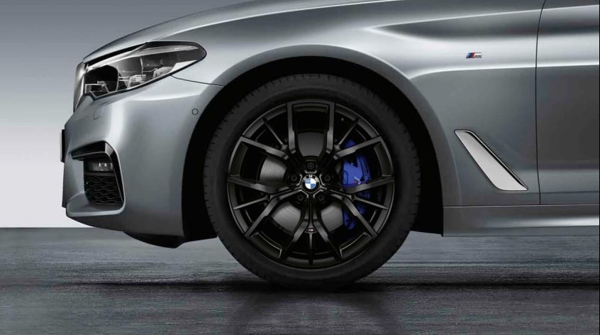 BMW 19 Zoll Leichtmetallräder M Y-Speiche 845M, Jet Black Uni | BMW.de