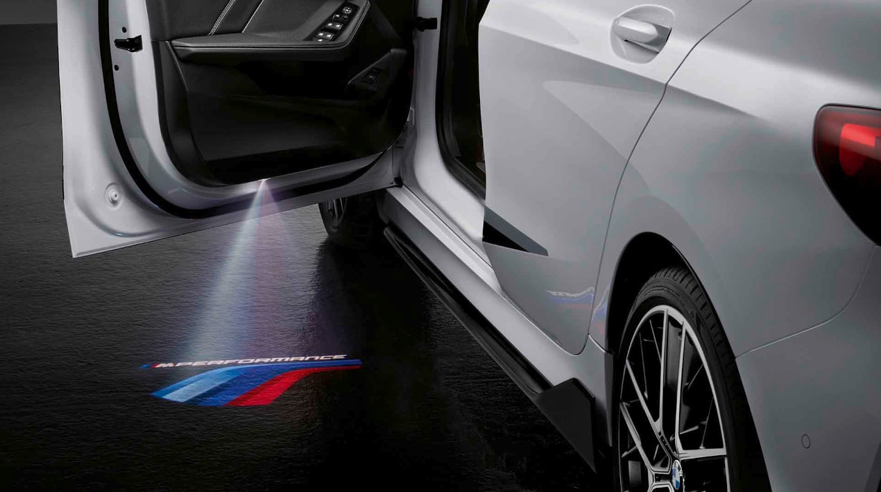 BMW M Performance Dias fur Turprojektoren Verbaubarkeitsprufung uber VIN BMW