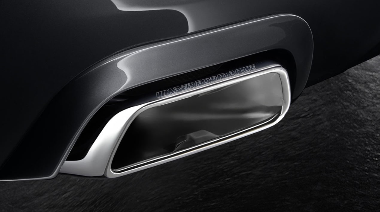 51122449945_BMW_M_Performance_ 