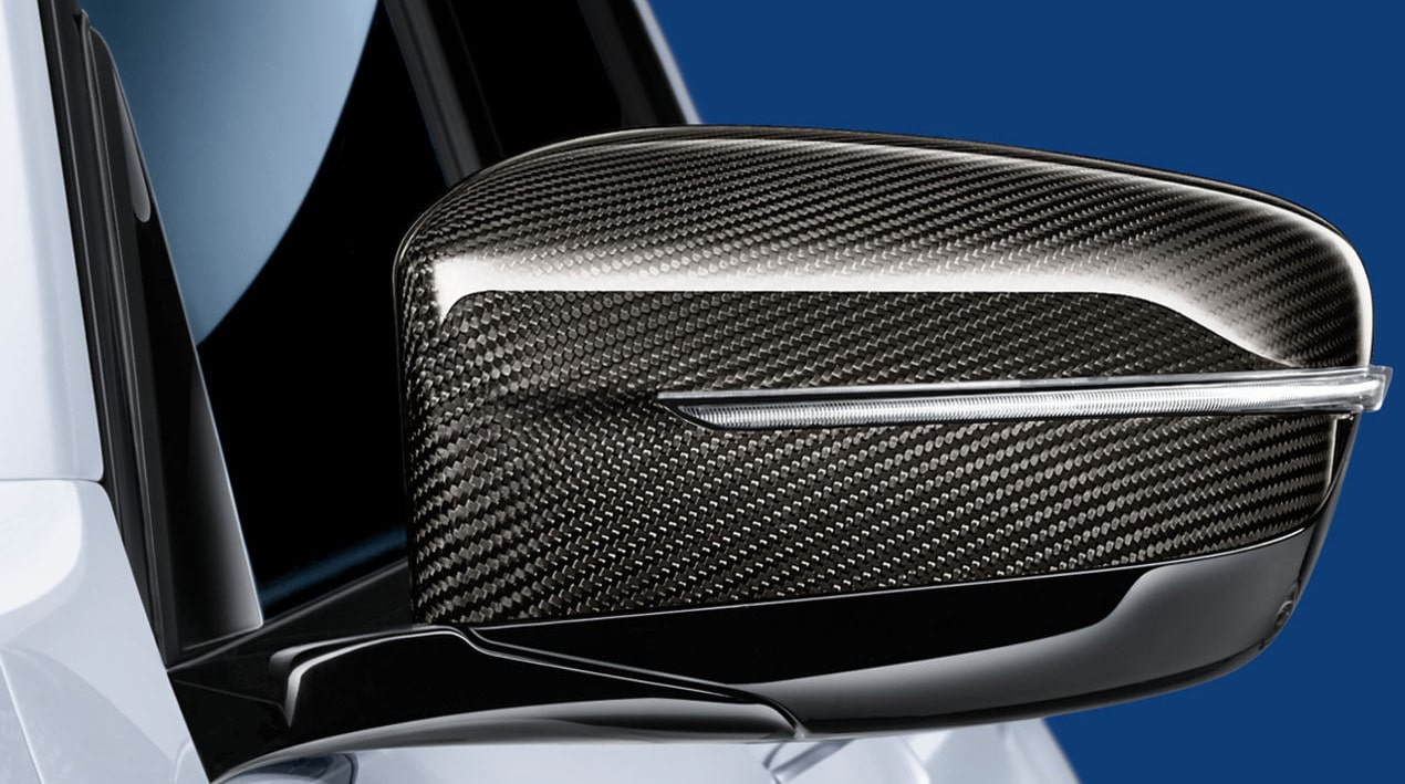 51162466670_m_performance_auss  